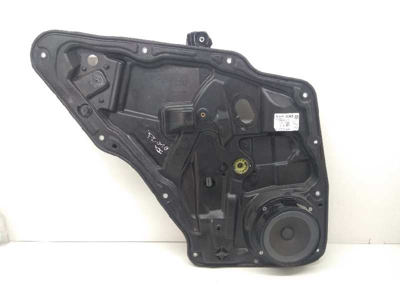 VOLKSWAGEN Tiguan 1 generation (2007-2017) Rear left door window lifter 5N0839461A 24405924