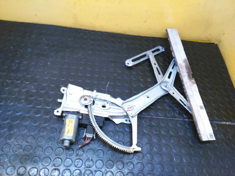 OPEL Corsa B (1993-2000) Front Left Door Window Regulator 90579355 19026756