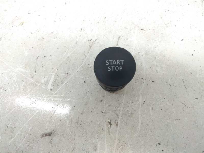 RENAULT Clio 4 generation (2012-2020) Serrure d'allumage STARTSTOP 19084379