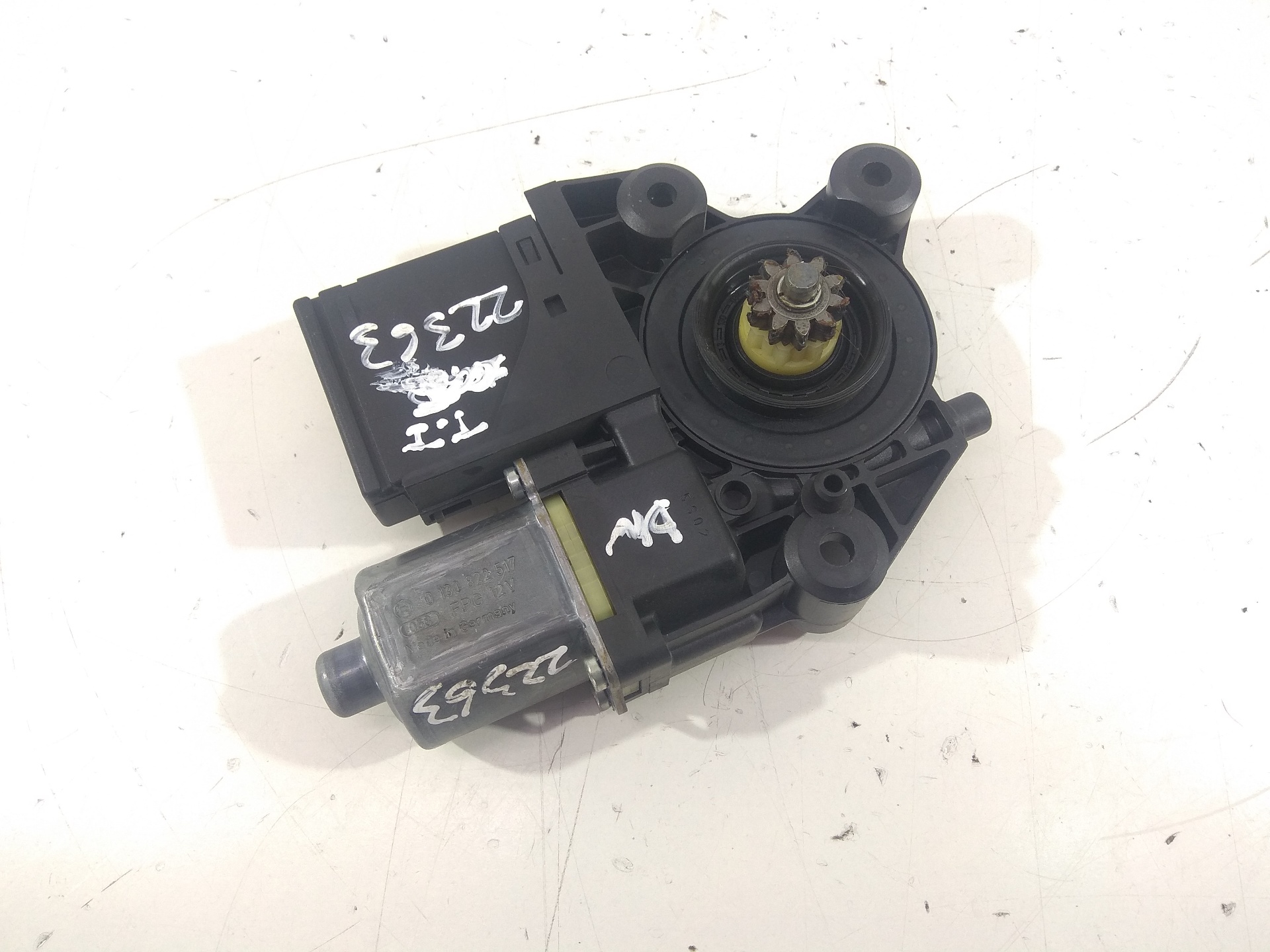 RENAULT Scenic 3 generation (2009-2015) Rear Left Door Window Control Motor 827310166R 19115045