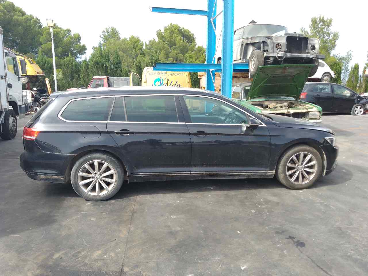 VOLKSWAGEN Passat Variant 1 generation (2010-2024) Водяной насос 5G0965567 25249329