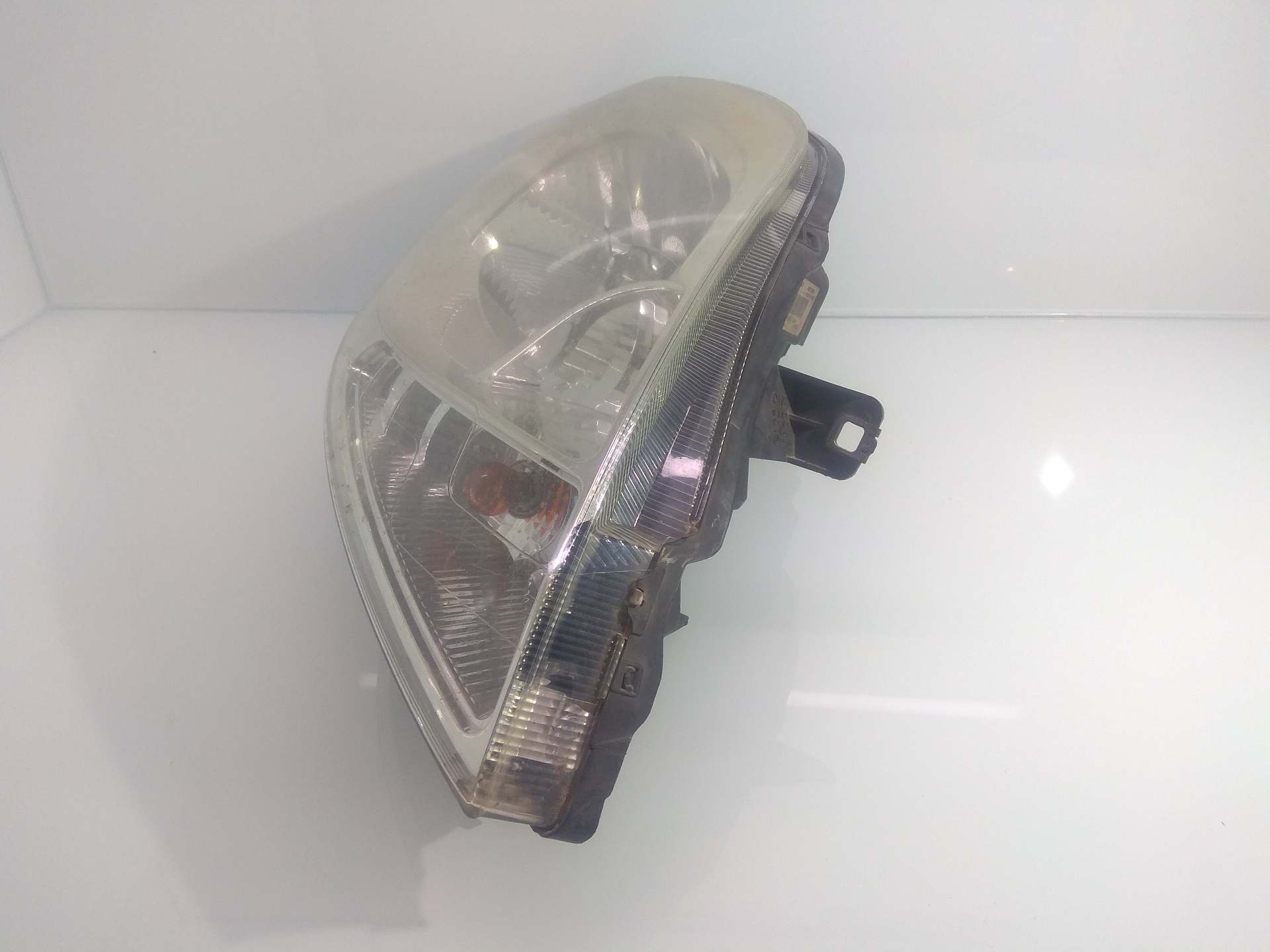 RENAULT Trafic 2 generation (2001-2015) Front Right Headlight 8200701356 25712375