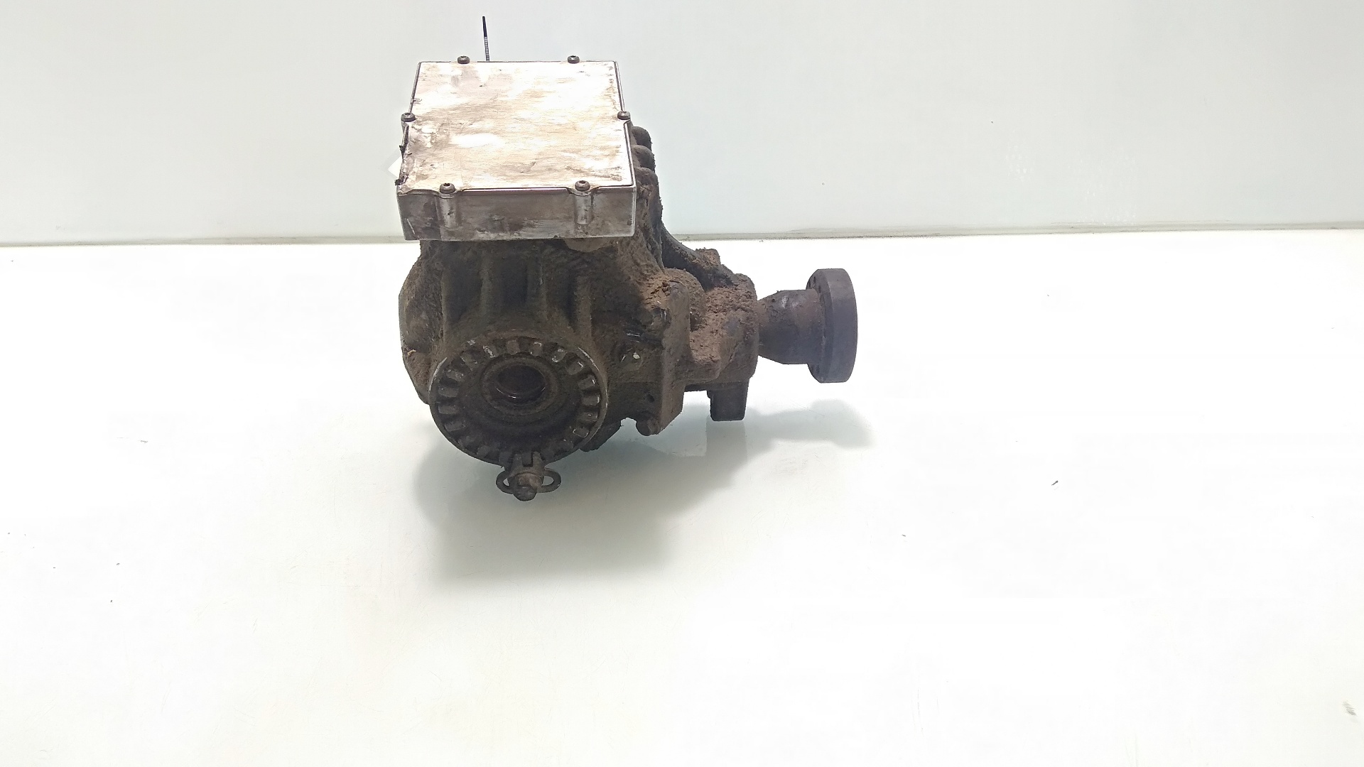 VOLVO V70 2 generation (2000-2008) Front Transfer Case YV1SZ793741130294 22336162