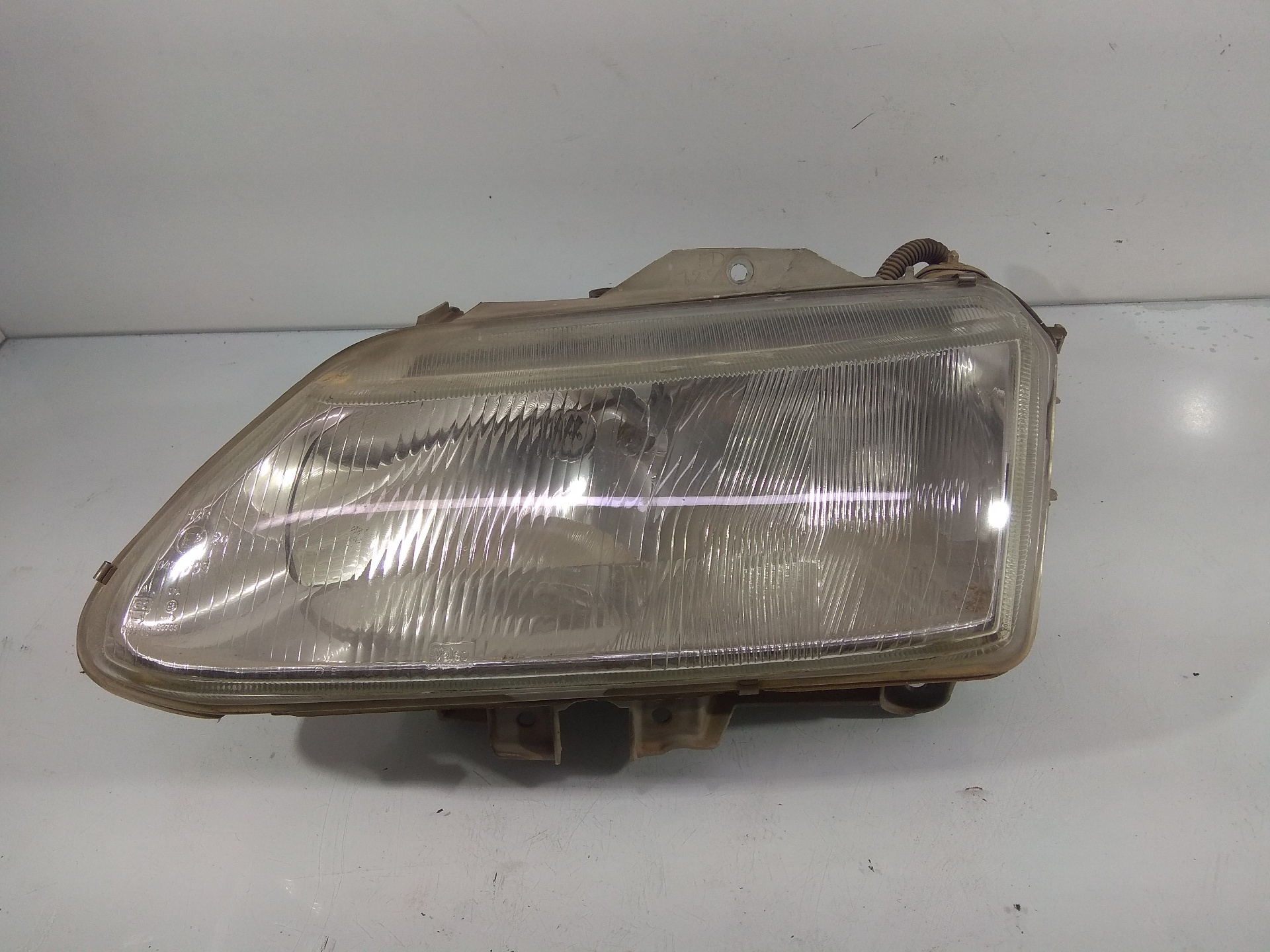 RENAULT Espace 3 generation (1996-2002) Front Left Headlight 7700820118 19168137