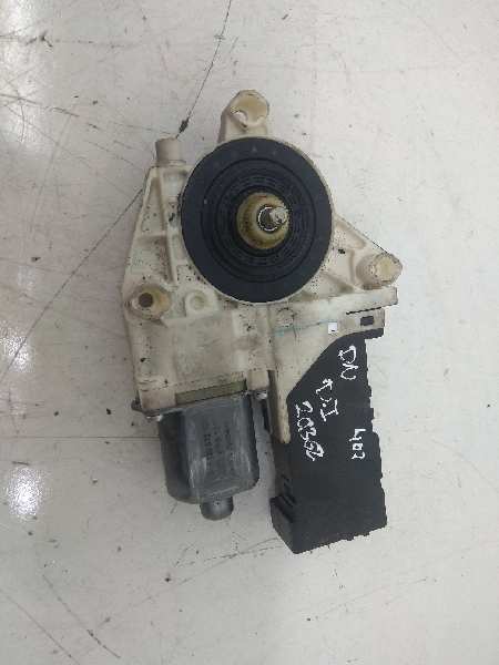 PEUGEOT 407 1 generation (2004-2010) Front Left Door Window Regulator Motor 0130822200 19102190