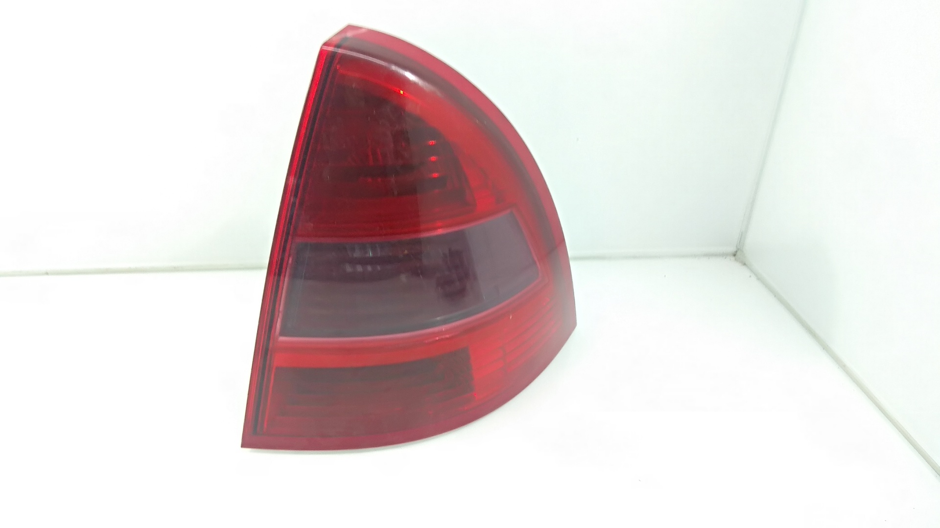 CITROËN C5 1 generation (2001-2008) Rear Right Taillight Lamp EXTERIOR 24416235