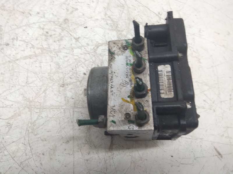 DACIA Sandero 1 generation (2008-2012) ABS Pump 0265801018 24404904