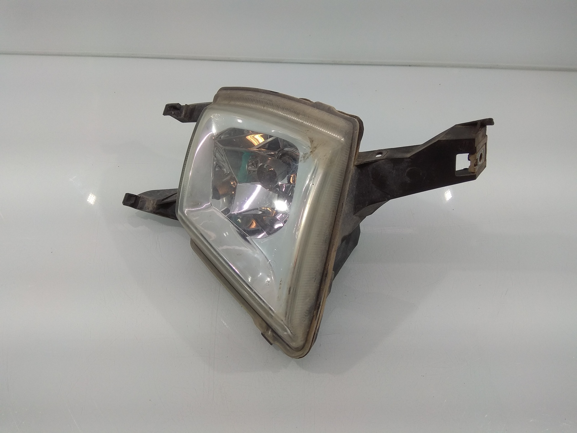 PEUGEOT 407 1 generation (2004-2010) Front Left Fog Light 9641945680 19197977