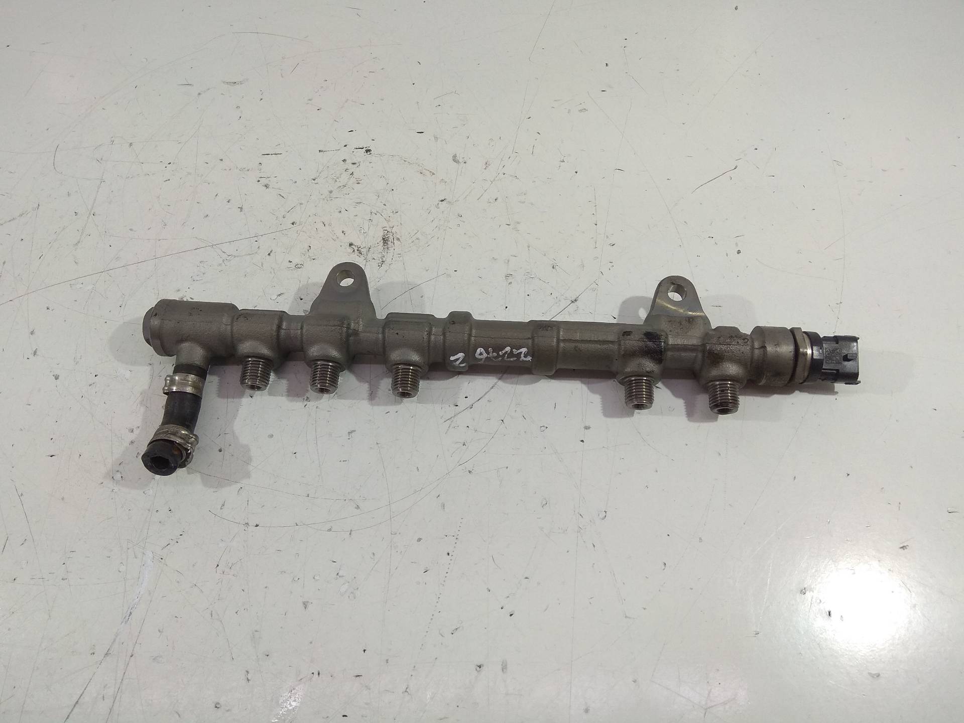 PEUGEOT Bipper 1 generation (2008-2020) Fuel Rail 55232355 19125553