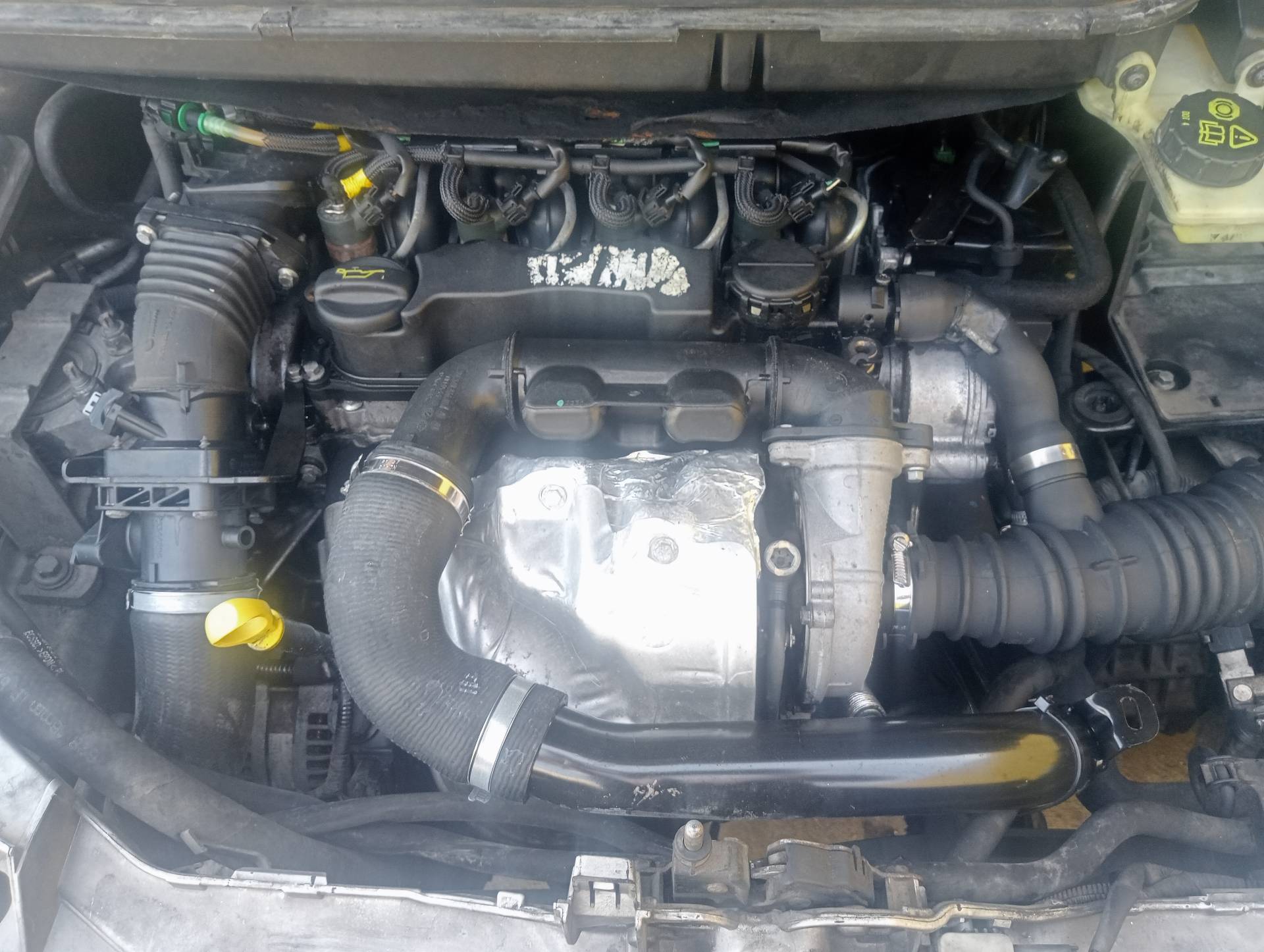 FORD Kuga 2 generation (2013-2020) Двигатель G8DA 25590203