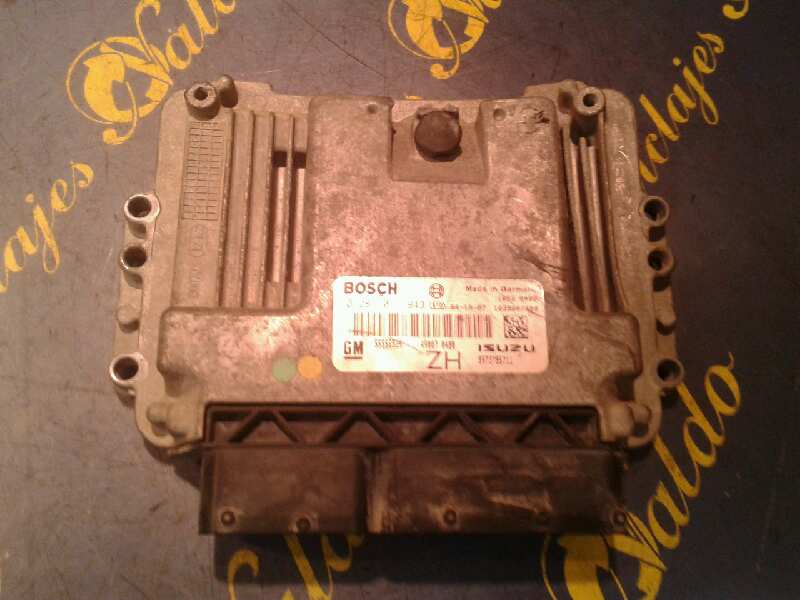 OPEL Astra J (2009-2020) motorvezérlő egység 55556829 18904487