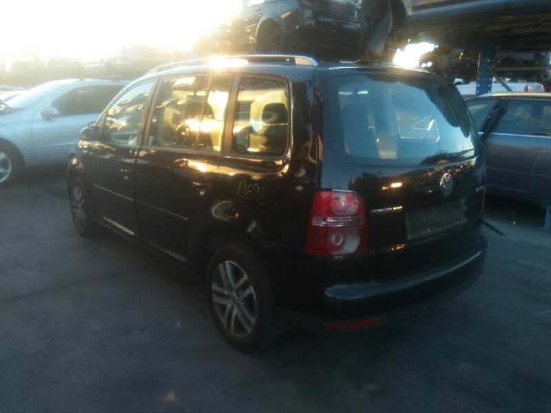 VOLKSWAGEN Touran 1 generation (2003-2015) Pommeau de changement de vitesse 1K0711031B 19042288