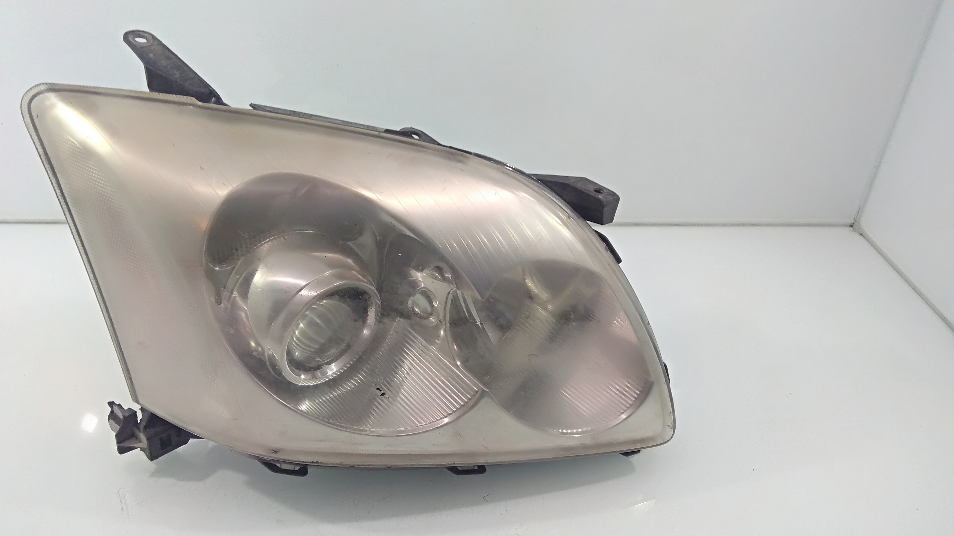 TOYOTA Avensis 2 generation (2002-2009) Front Right Headlight 24415939