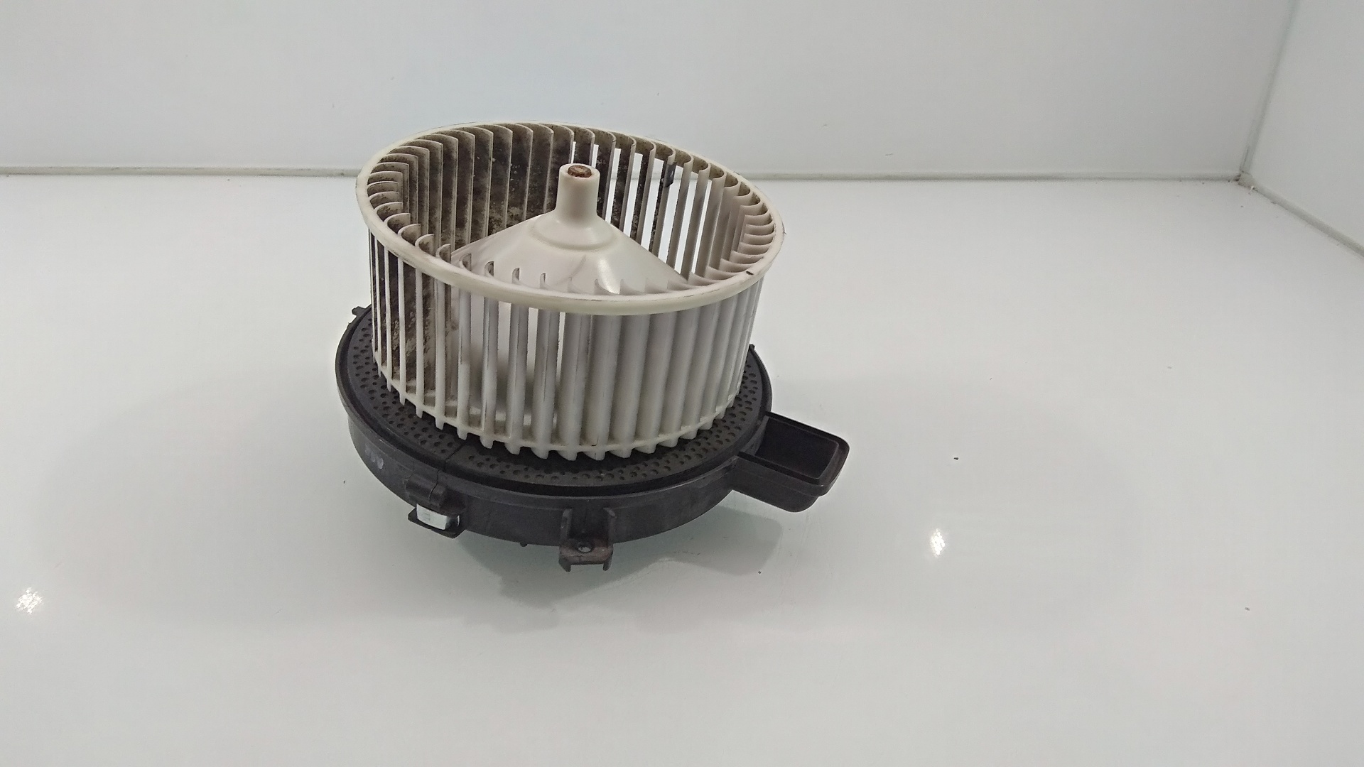 OPEL Astra K (2015-2021) Нагревательный вентиляторный моторчик салона F011500116 24408938