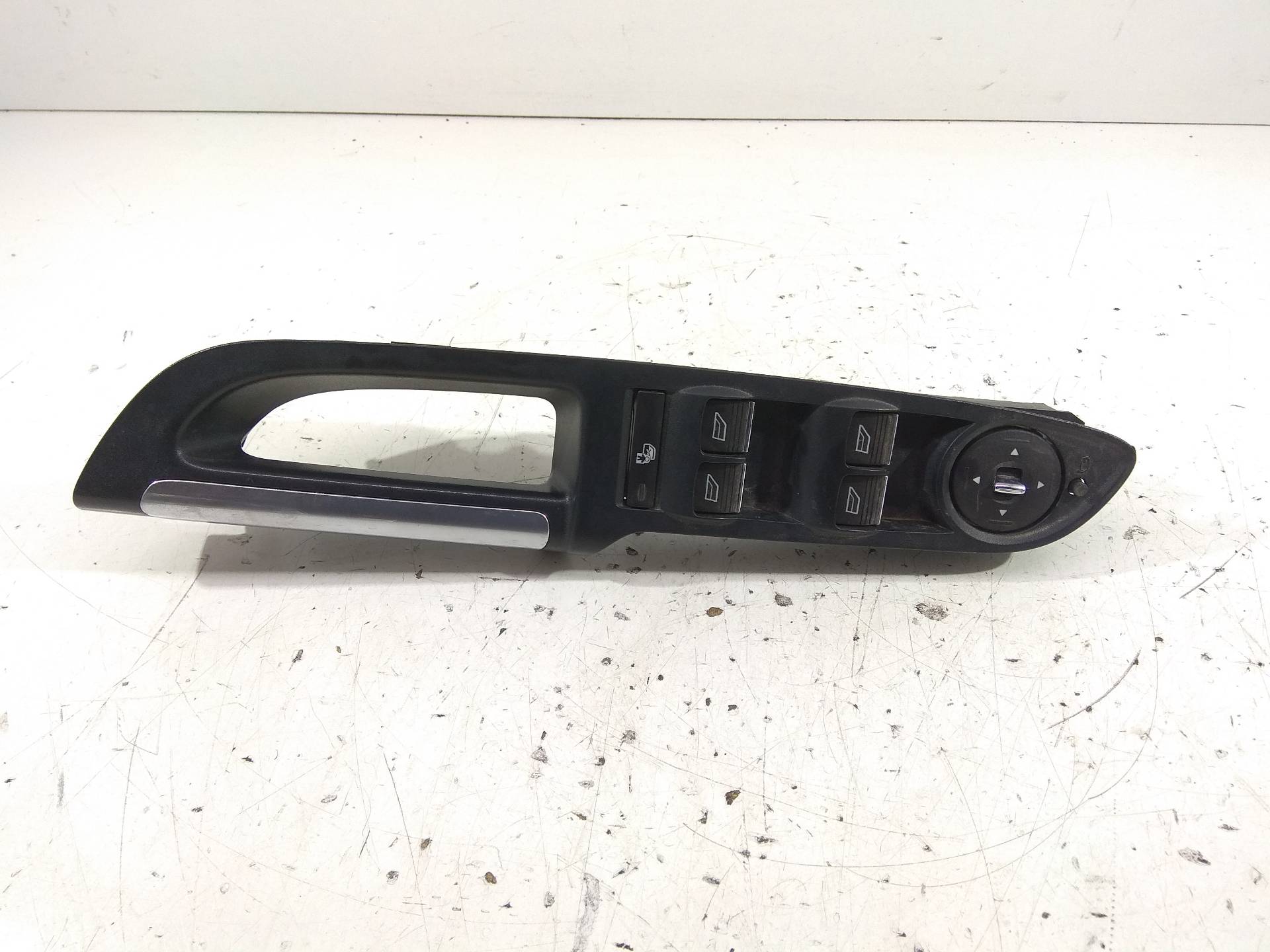 FORD C-Max 2 generation (2010-2019) Front Left Door Window Switch AM5T14A132DB 24406210