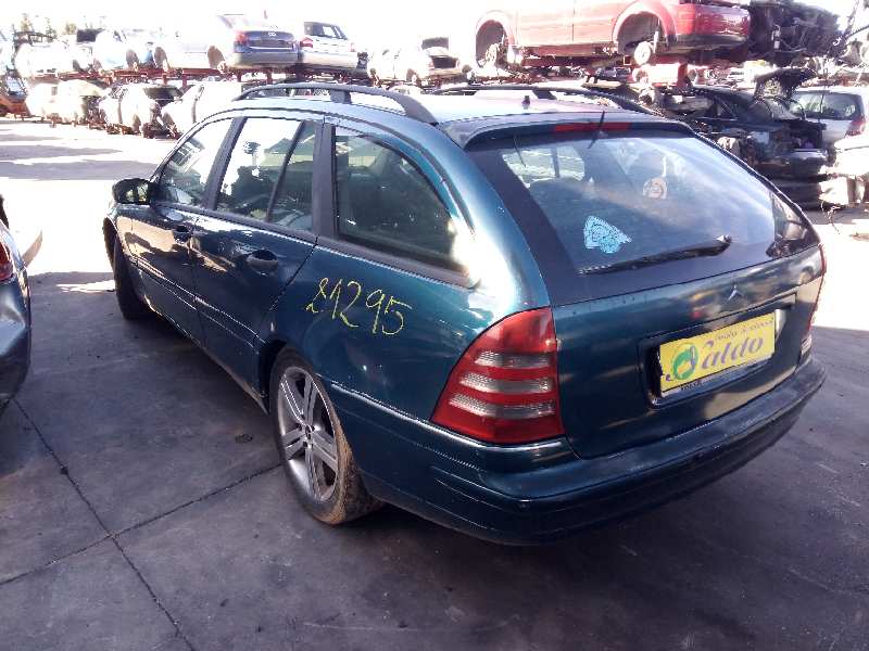 MERCEDES-BENZ C-Class W203/S203/CL203 (2000-2008) Блок предохранителей 2035450701 19084851