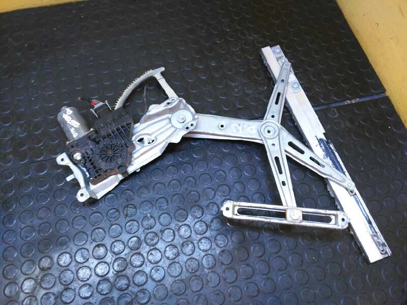 OPEL Corsa B (1993-2000) Front Left Door Window Regulator 90579355 19026756