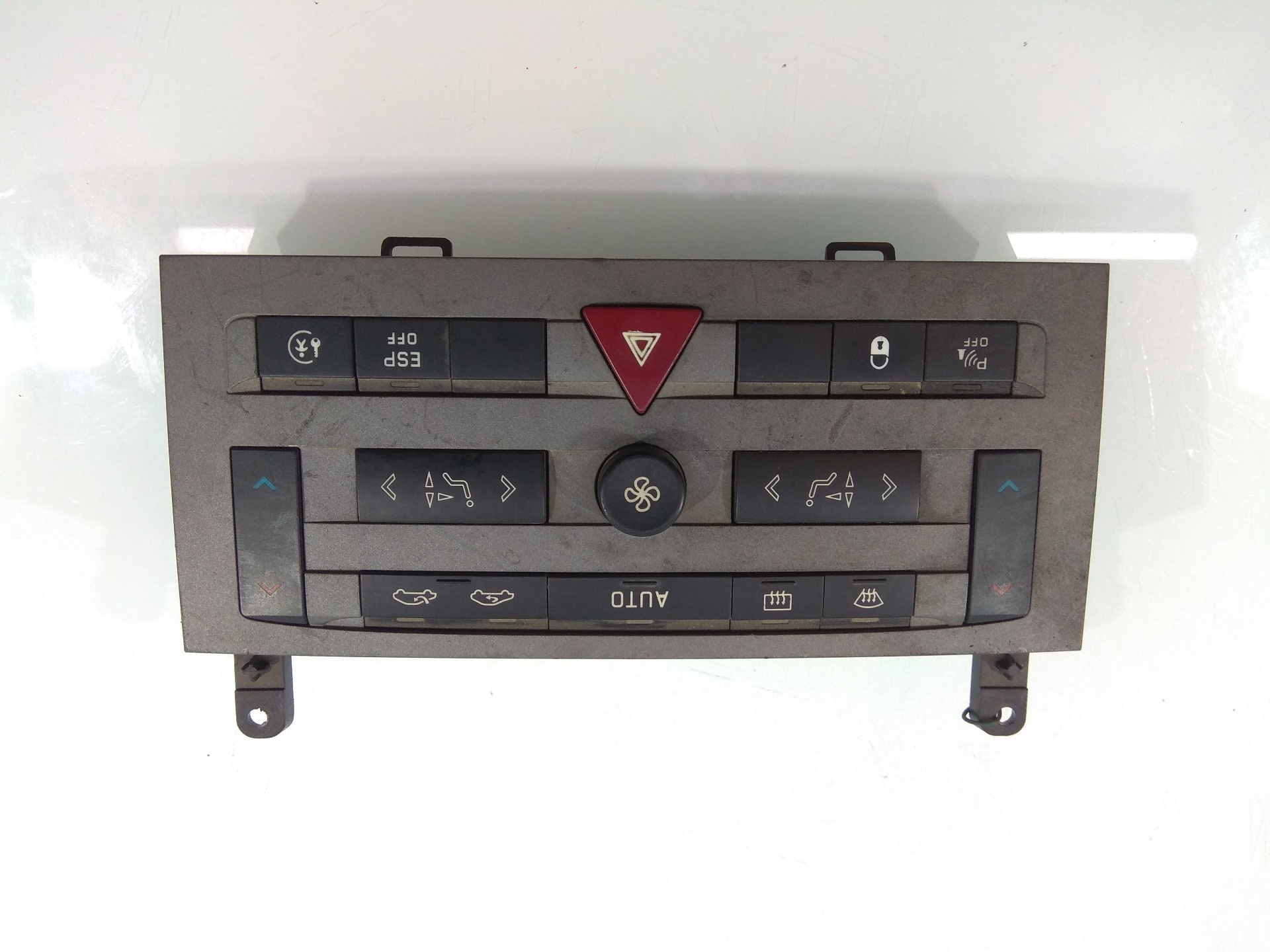 PEUGEOT 407 1 generation (2004-2010) Climate  Control Unit 96573322YW02 18841972