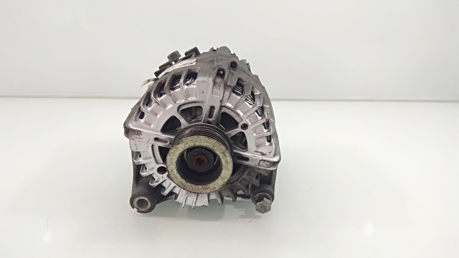 BMW 1 Series E81/E82/E87/E88 (2004-2013) Alternator 7802261 22335810