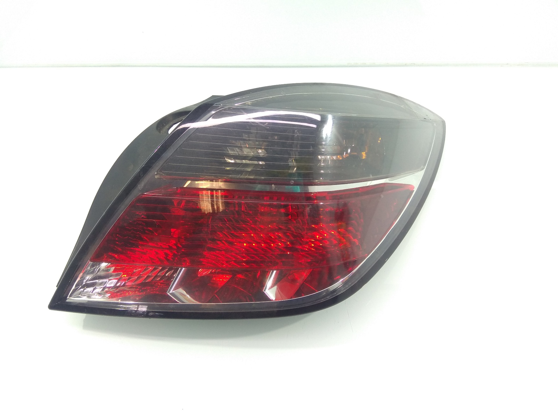 OPEL Astra H (2004-2014) Rear Right Taillight Lamp 24451834 19142553