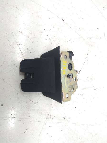 AUDI A3 8V (2012-2020) Замок крышки багажника 8R0827505 19097877