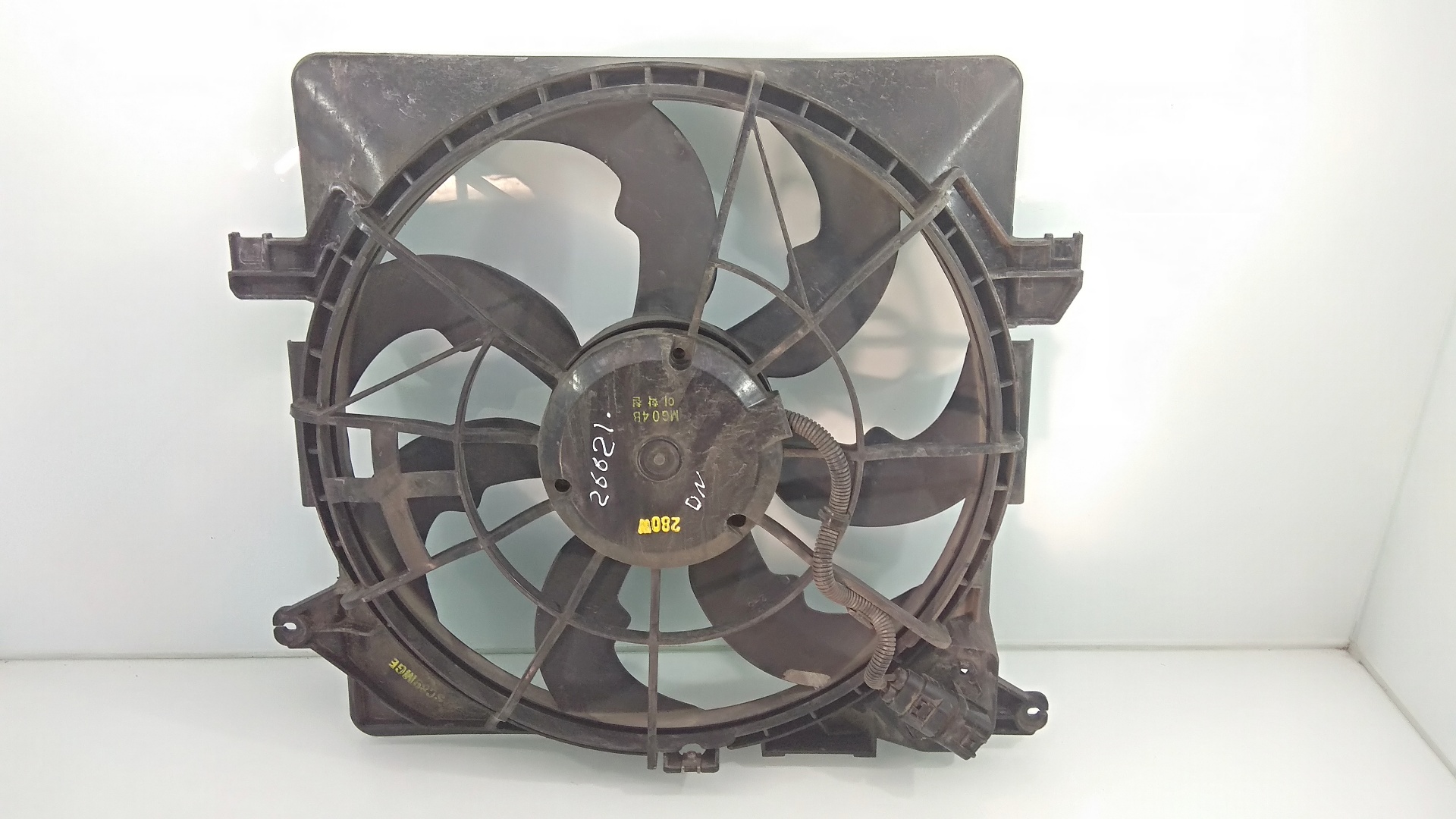HYUNDAI i40 VF (1 generation) (2011-2020) Difūzoriaus ventiliatorius 24408592