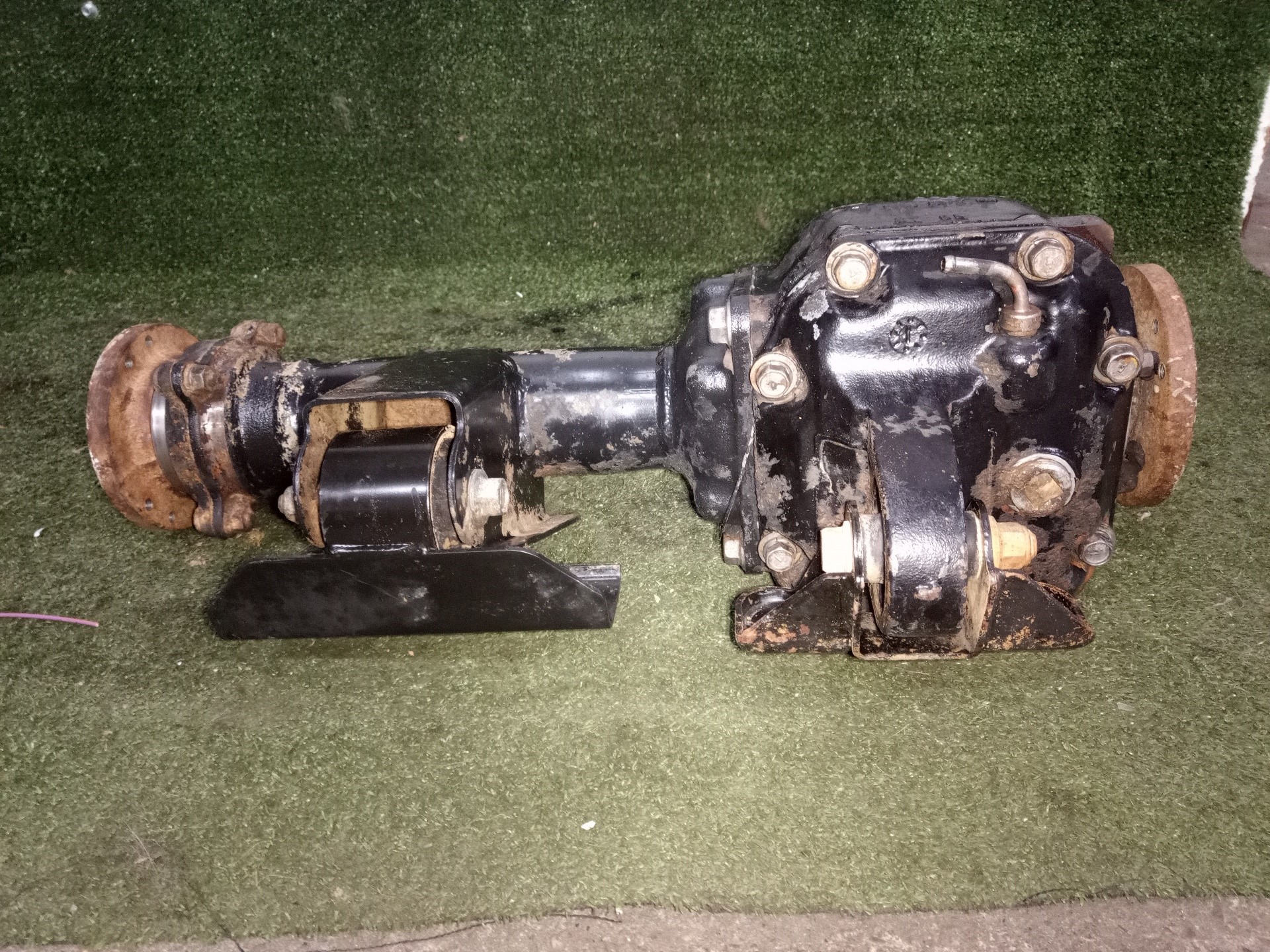 VOLVO Front Transfer Case 38500G2310 24290108