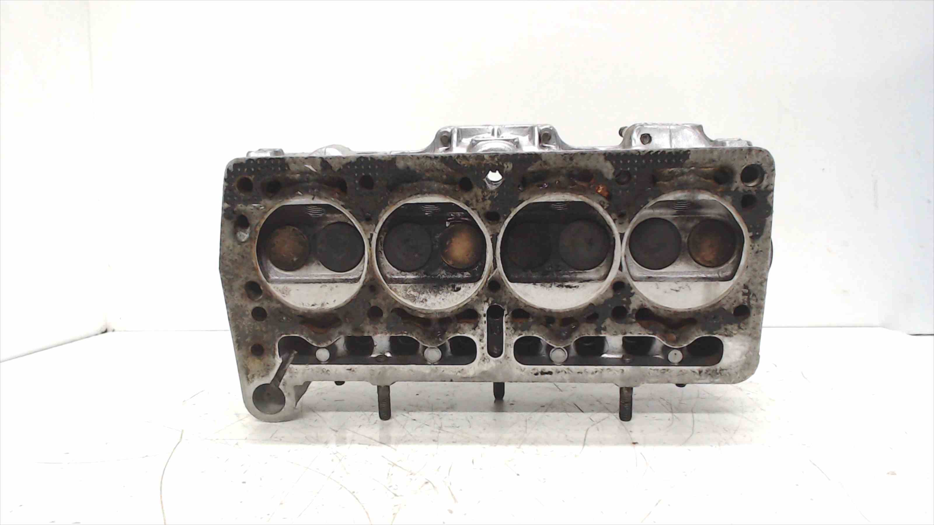 SEAT Engine Cylinder Head M028GS090 25114624