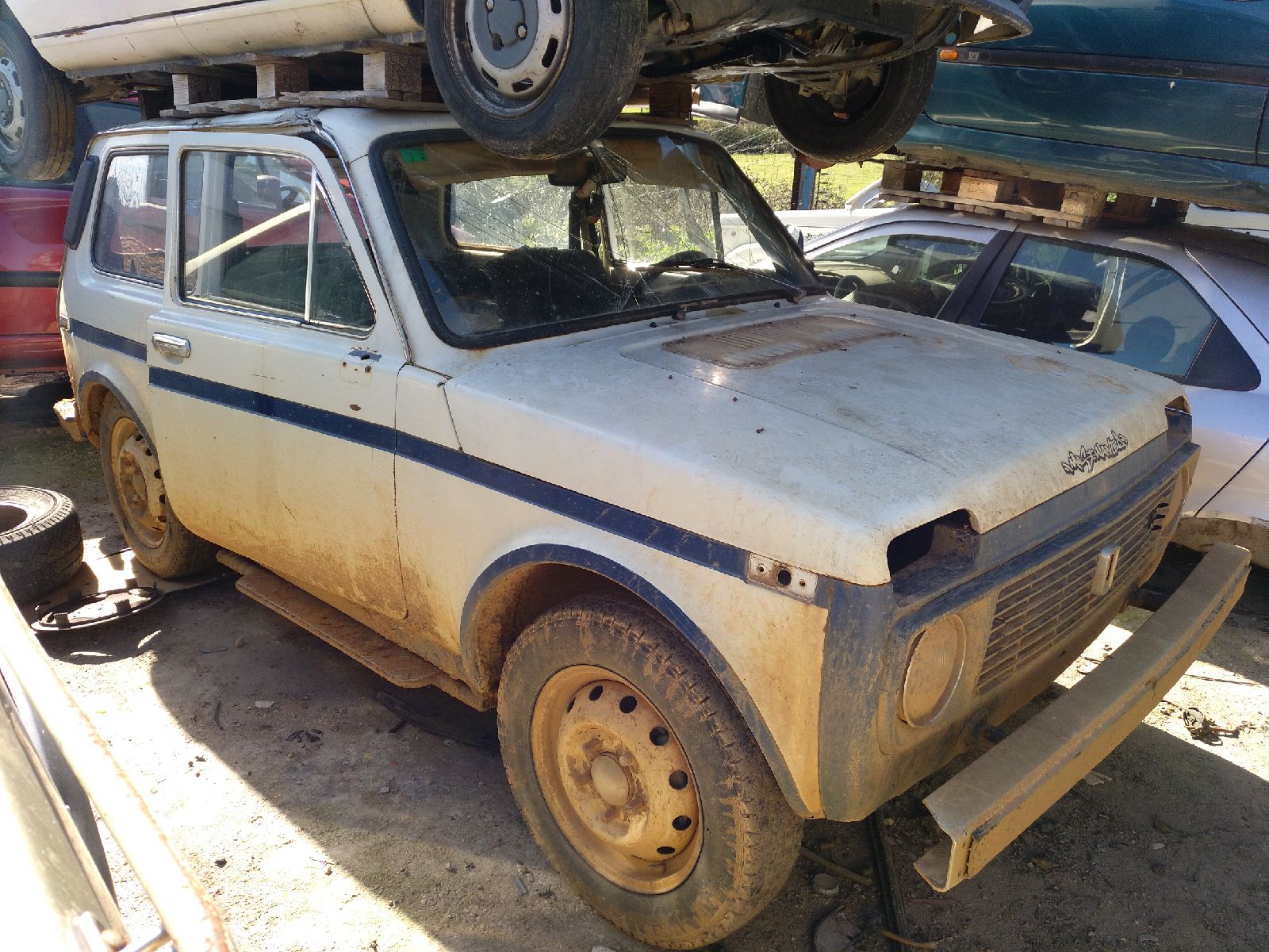 LADA Pompe à eau BA32121 24686197