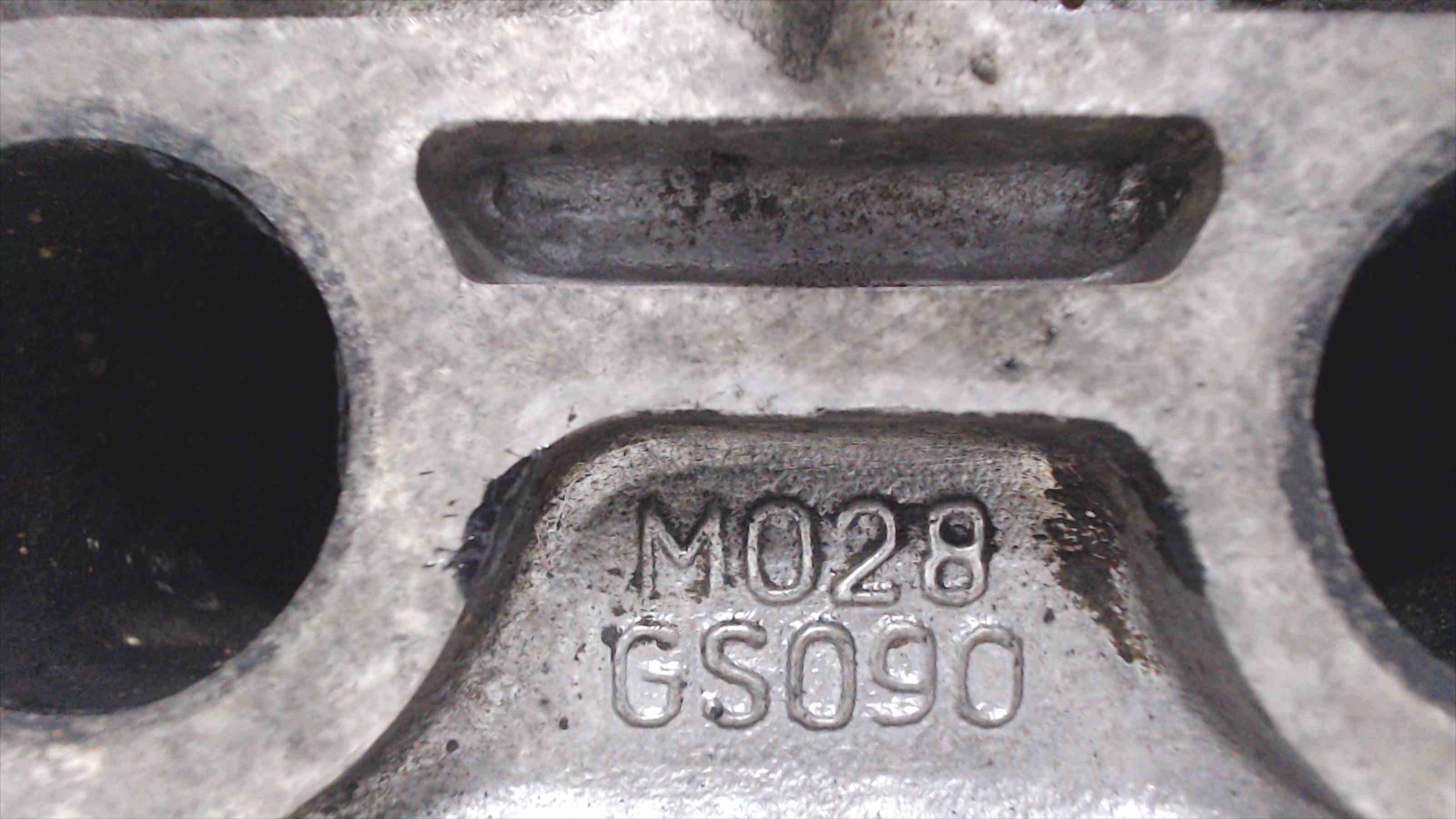 SEAT Motorhenger feje M028GS090 25114624