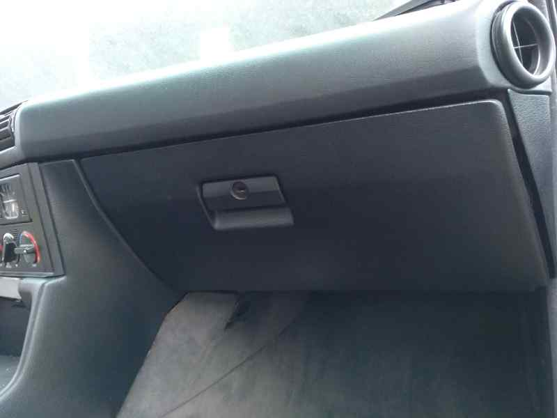 BMW 5 Series E34 (1988-1996) Priekinių kairių durų langų pakėlimo mygtukai 1379075 22536071