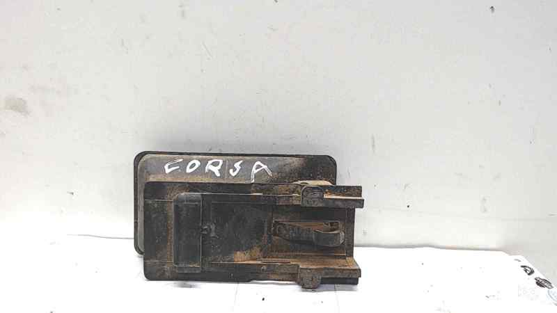 OPEL Corsa A (1982-1993) Рамка на вътрешната дръжка на предната лява врата K0134382 24682248
