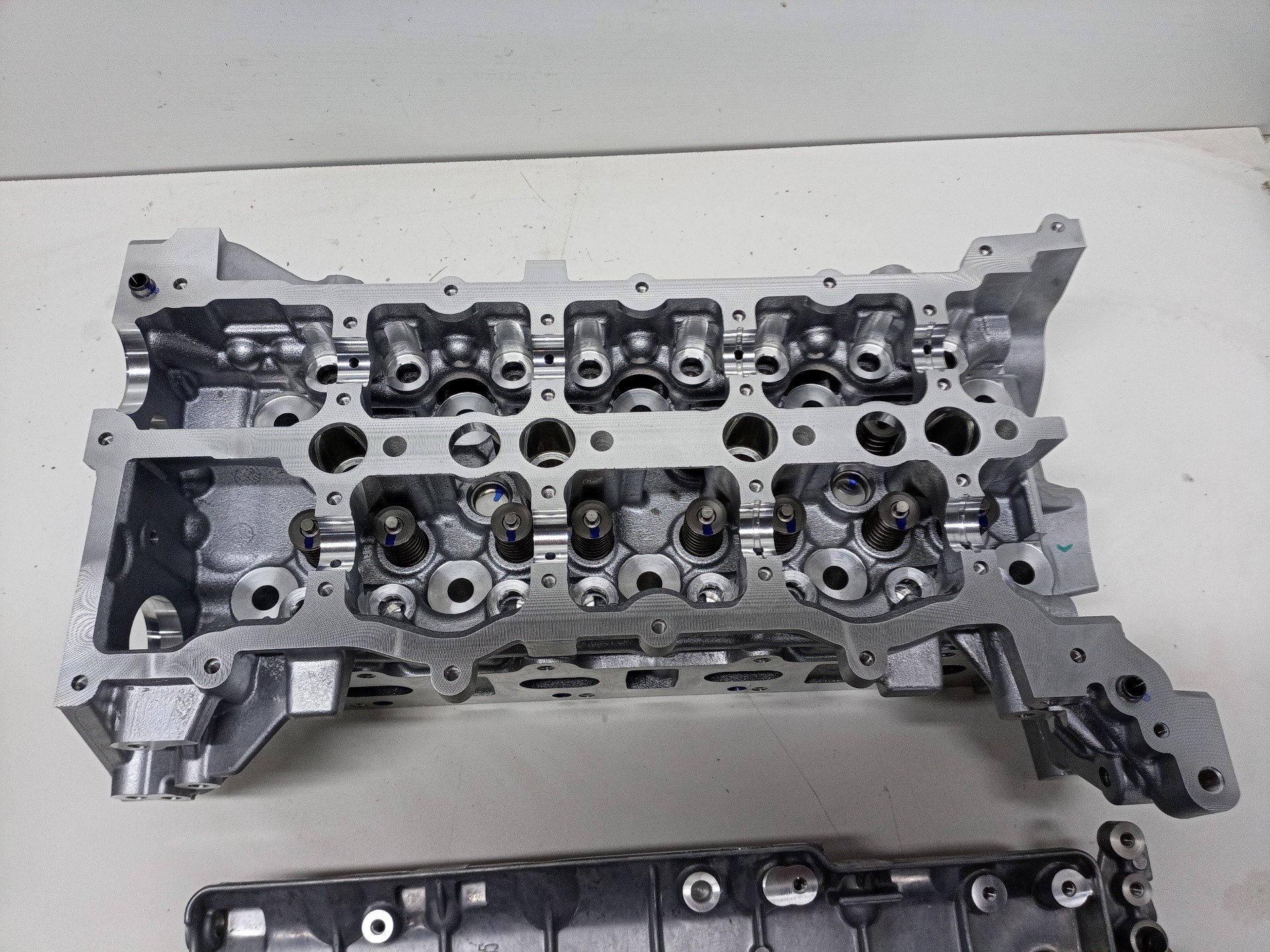 RENAULT Master 3 generation (2010-2023) Engine Cylinder Head M9T 25365750