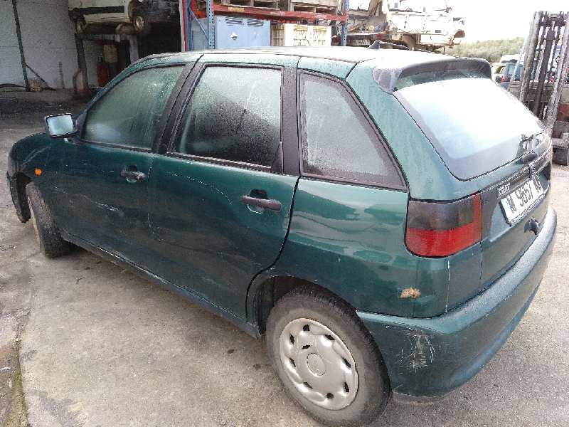 SEAT Ibiza 2 generation (1993-2002) Další řídící jednotky 0261230031,06B906051 24684779