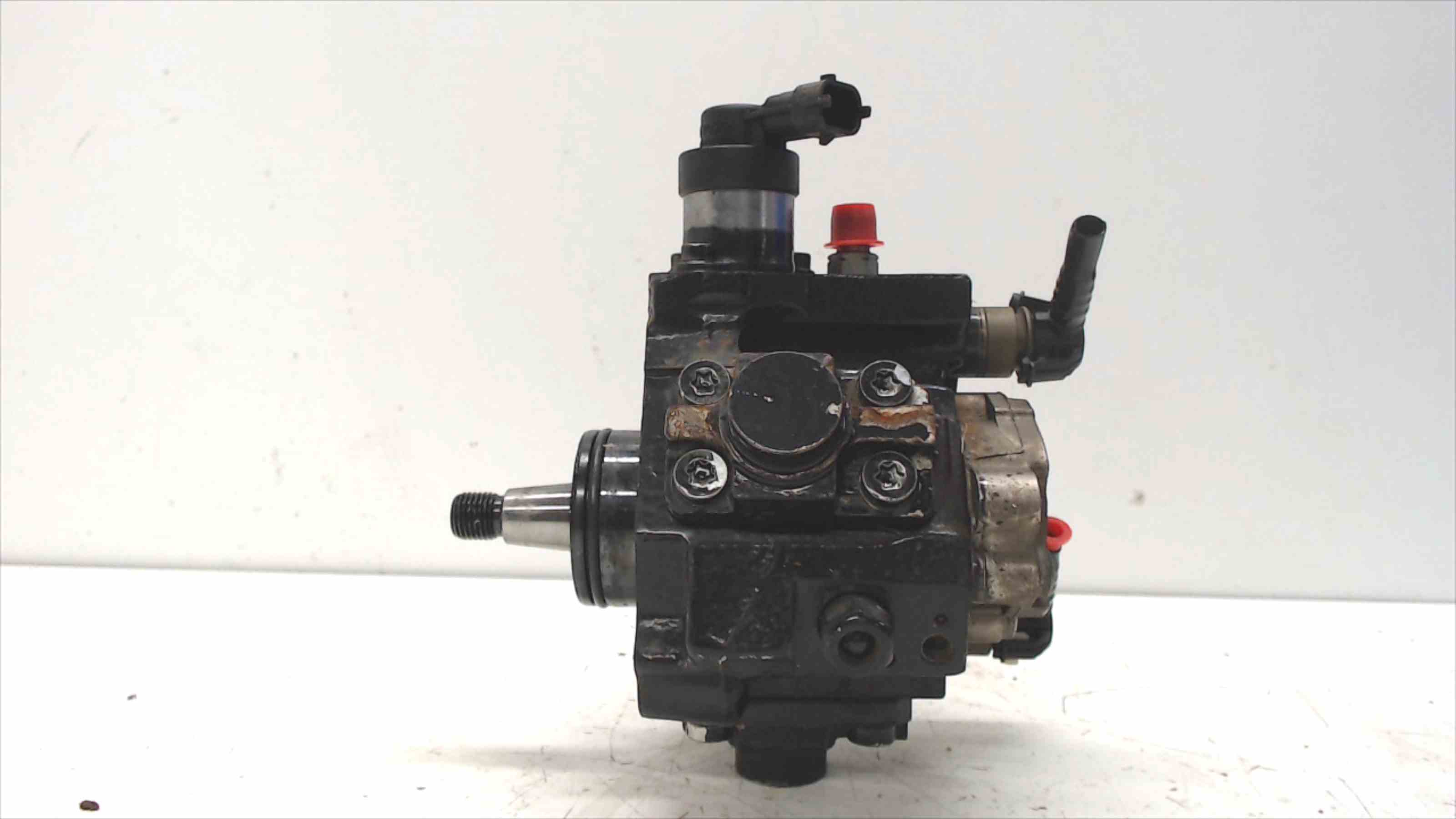 KIA Cee'd 1 generation (2007-2012) High Pressure Fuel Pump 0445010124, 331002A400 22537564