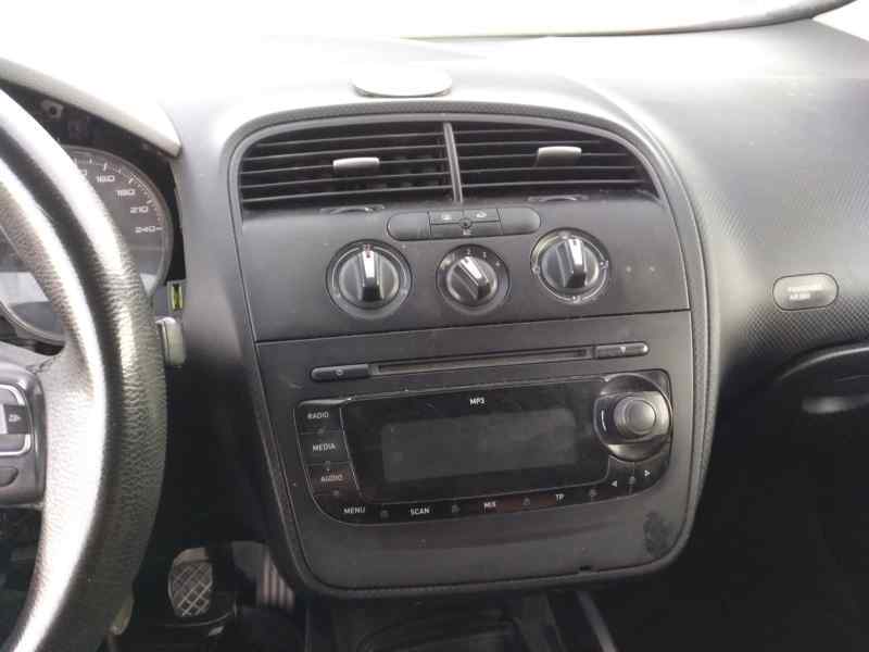 SEAT Altea 1 generation (2004-2013) Klimato kontrolės (klimos) valdymas CAXC 24256064