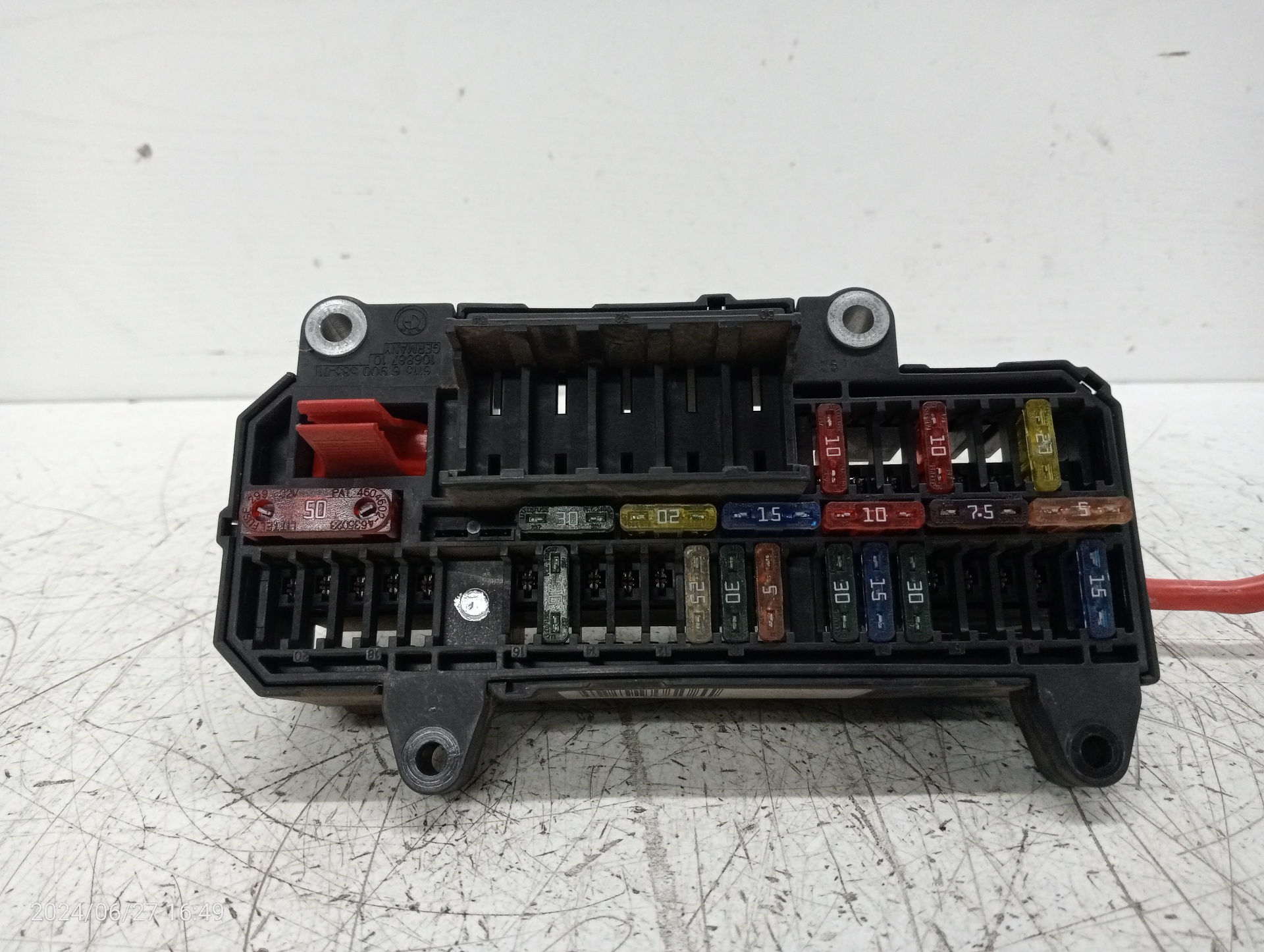 BMW 7 Series E65/E66 (2001-2008) Fuse Box 61136900583 25406670