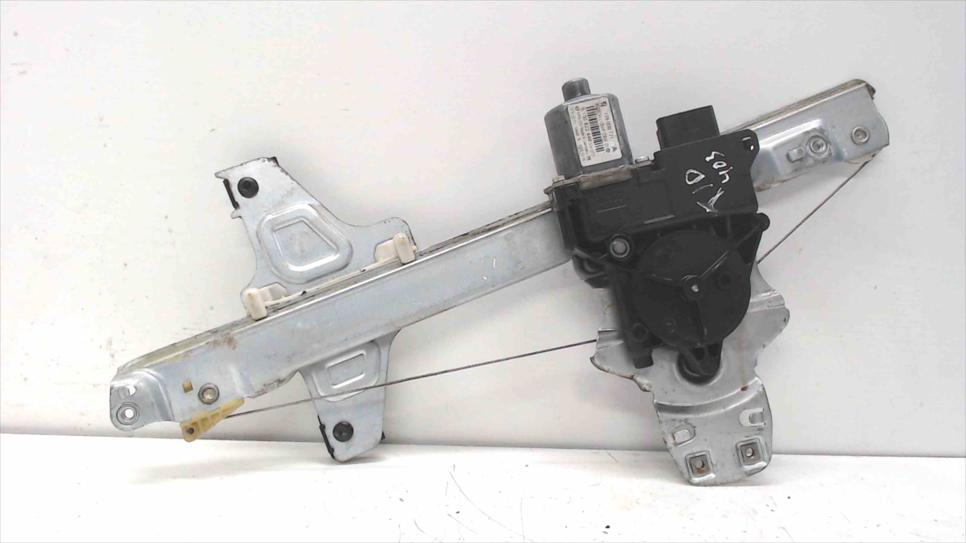 CITROËN C5 2 generation (2008-2017) Regulator de geam ușă dreapta spate 128000771 24690103