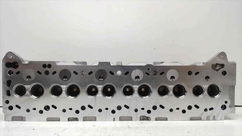 NISSAN Patrol Y60 (1987-1998) Engine Cylinder Head RD28T 22542554