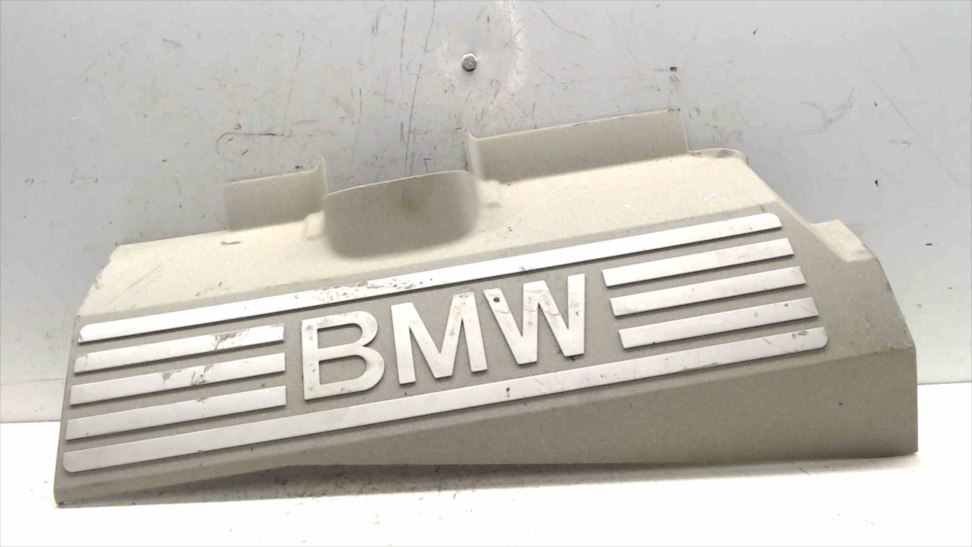 BMW 7 Series E65/E66 (2001-2008) Plastic decorativ motor 1127508777 24688046