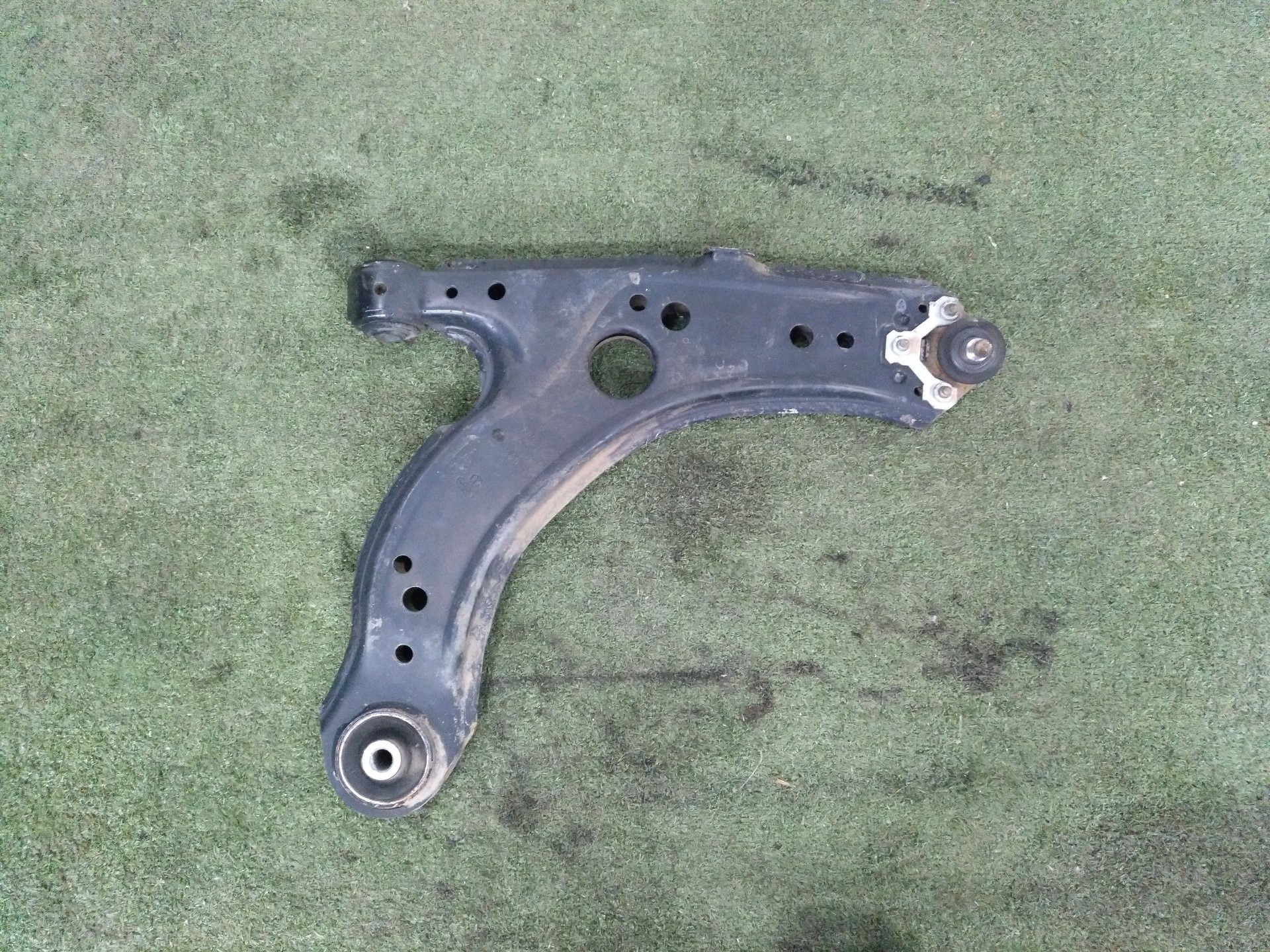 AUDI Spider 916 (1995-2006) Front Right Arm 24688782