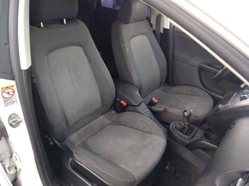SEAT Altea 1 generation (2004-2013) Front Right Seat CAXC 24256049
