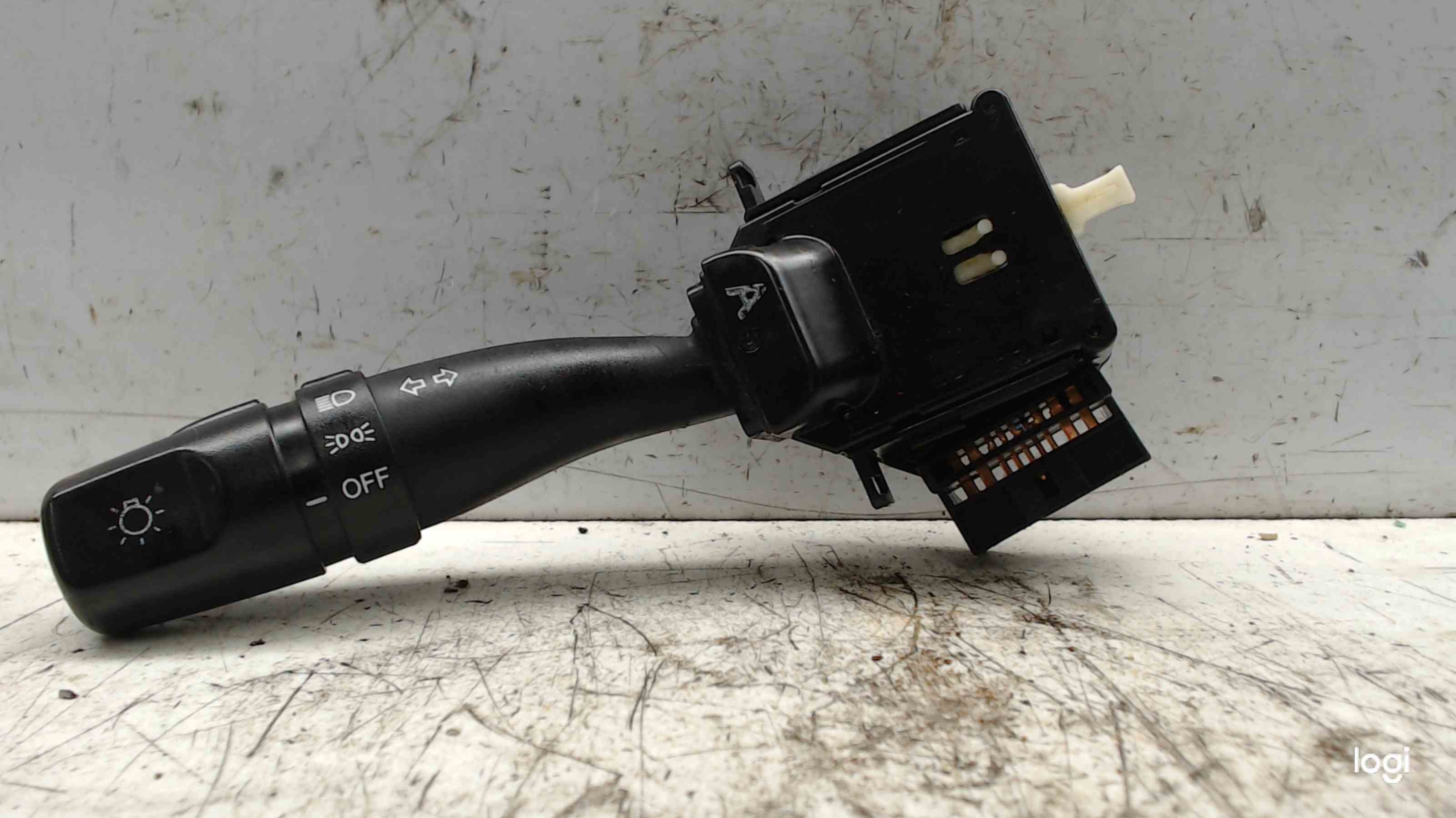 HYUNDAI Accent LC (1999-2013) Headlight Switch Control Unit 24686650