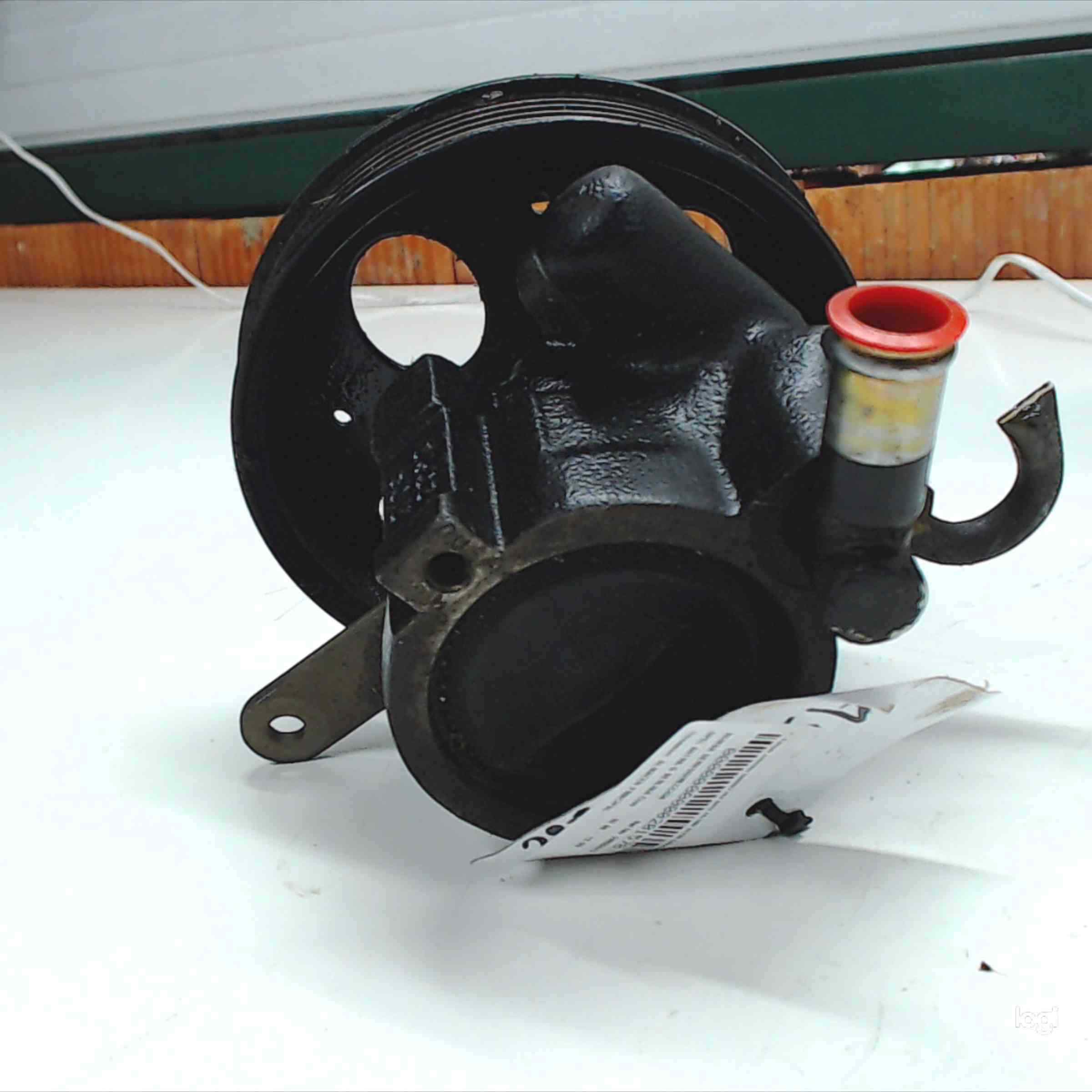 OPEL Astra H (2004-2014) Помпа на сервоуправление 26025012 24680529