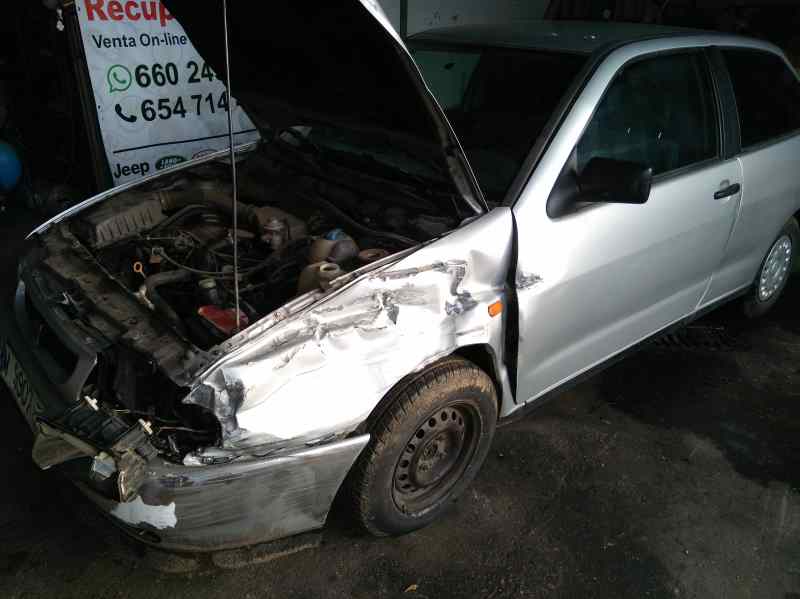 SEAT Ibiza 2 generation (1993-2002) Other Engine Compartment Parts 028130111A 25101028