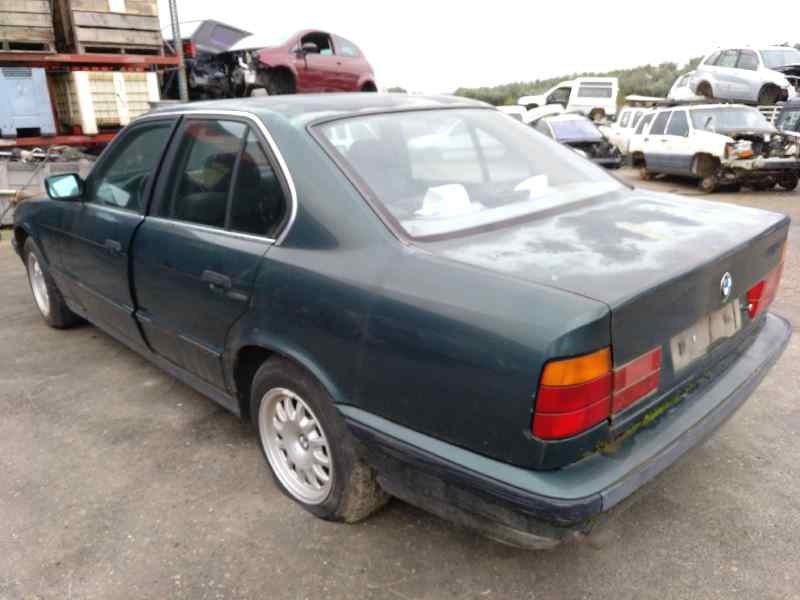 BMW 5 Series E34 (1988-1996) Kiti vamzdeliai 17266334464, M50B206S1 24684324