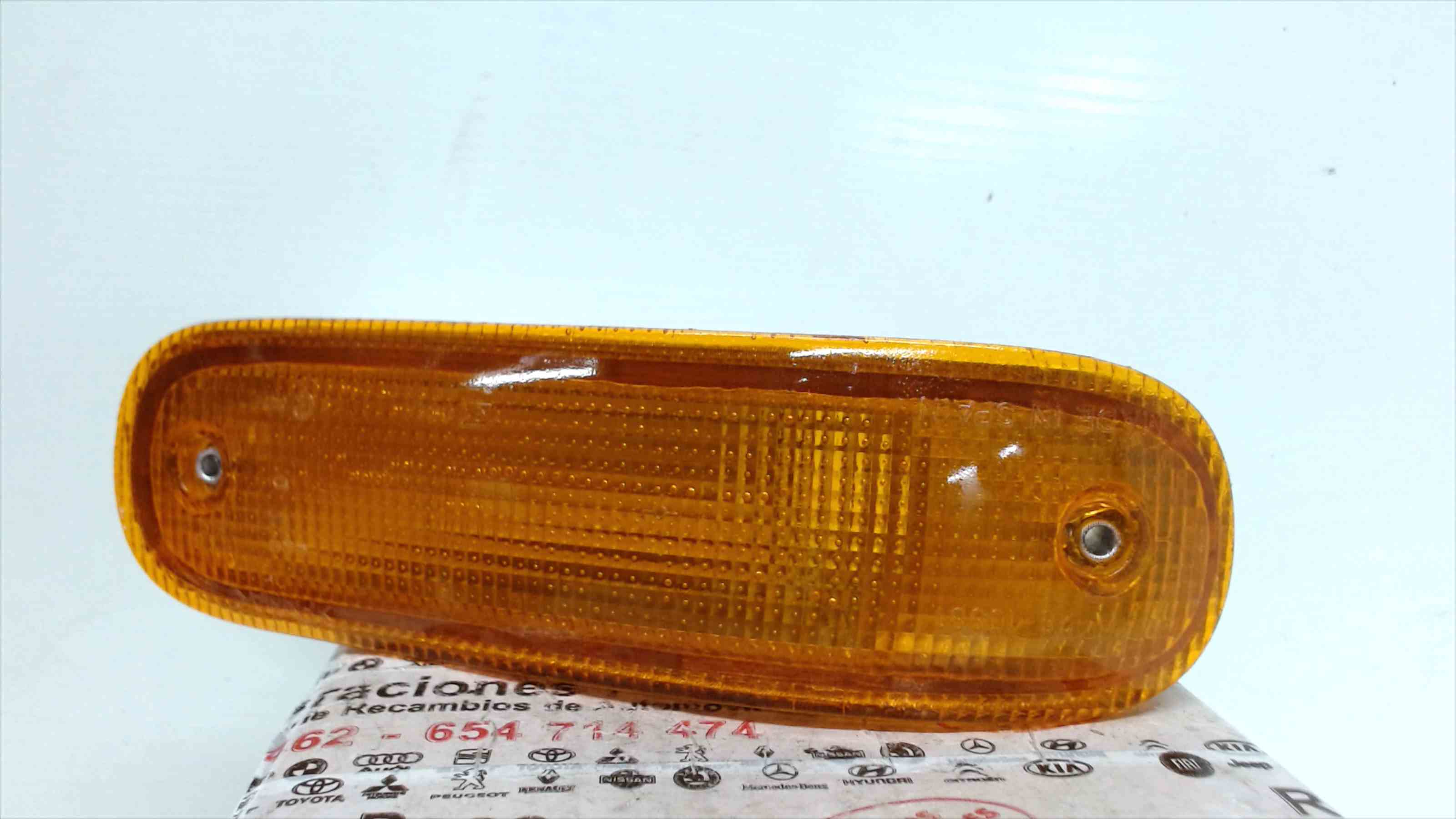 FORD Terrano 2 generation (1993-2006) Front Right Fender Turn Signal 261307F000,261307F000 22534909