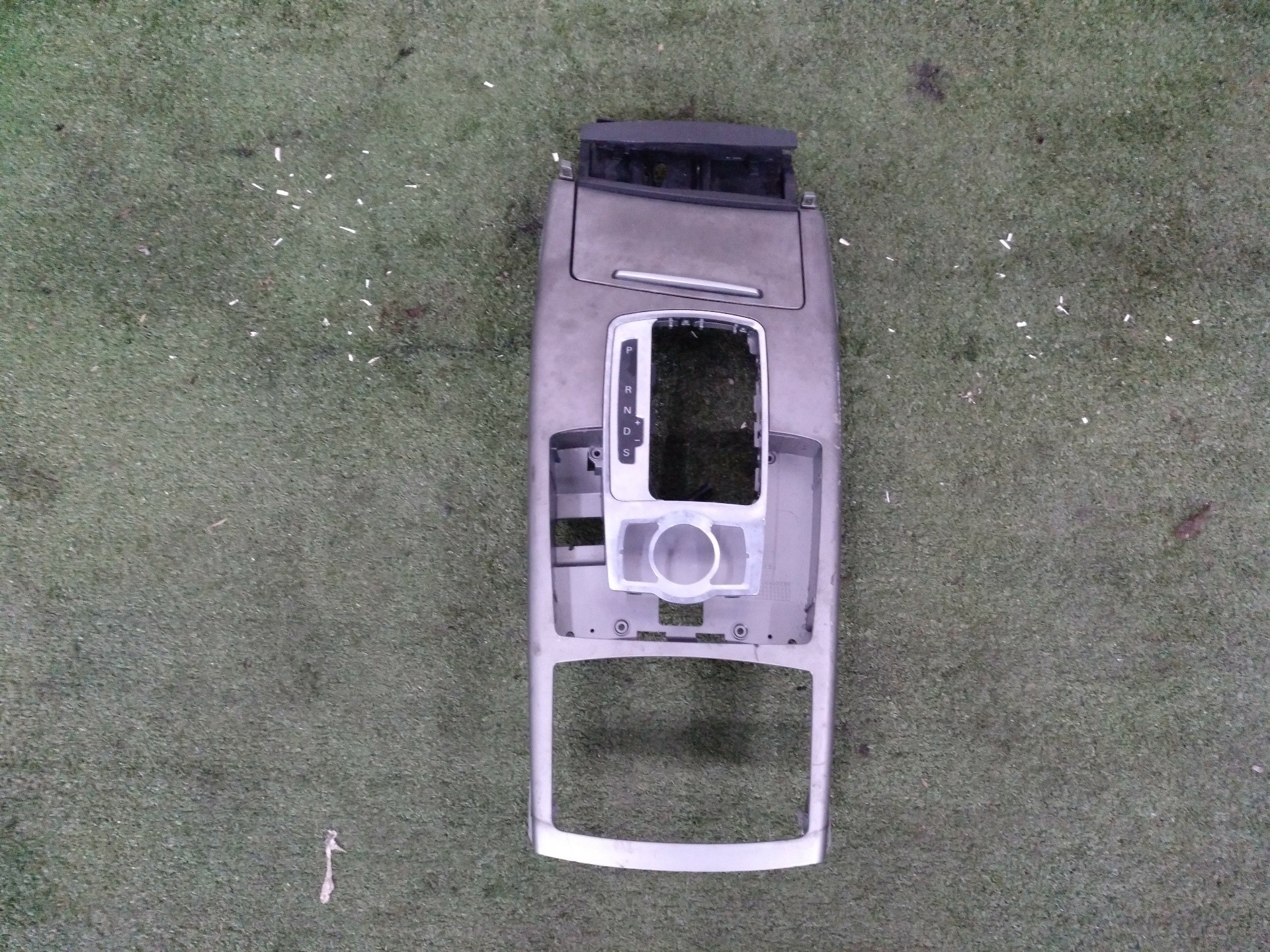 AUDI A6 allroad C6 (2006-2011) Other Trim Parts 4F1864261 22531849