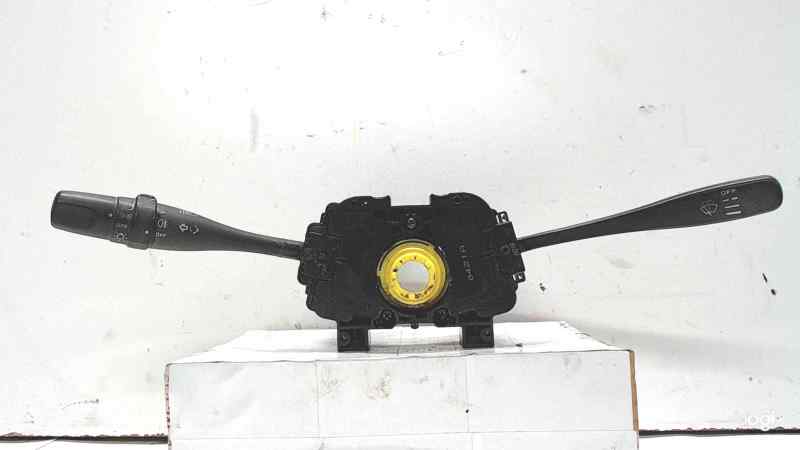 NISSAN Navara D22 (1997-2005) Headlight Switch Control Unit 255402F500, YD25DDTI 24682154