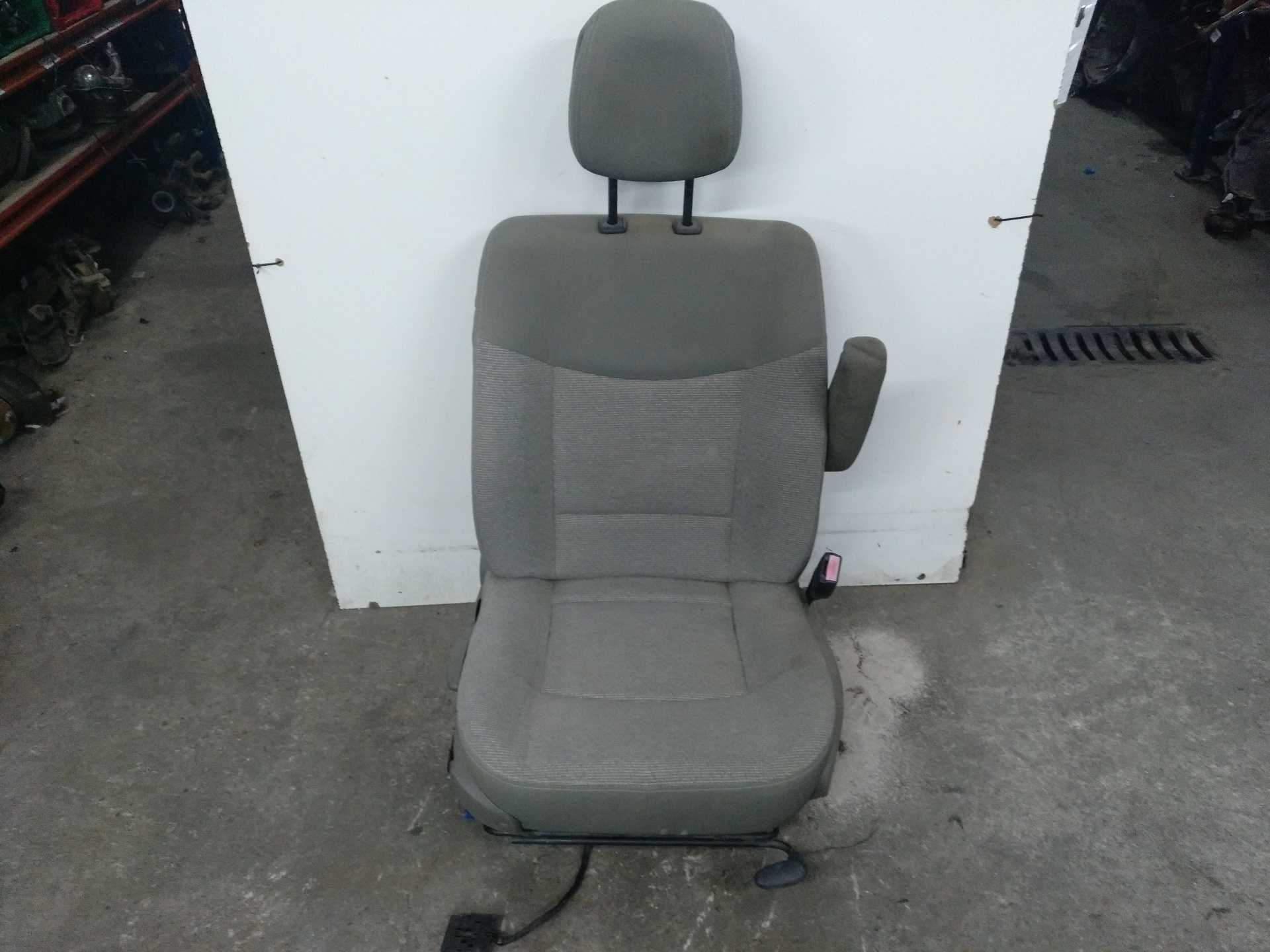 RENAULT Espace 4 generation (2002-2014) Front Right Seat 22532365